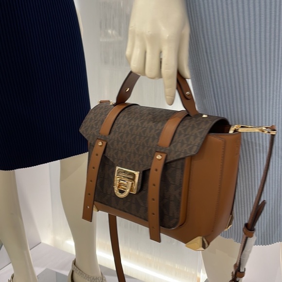 MICHAEL KORS MANHATTAN MEDIUM TOP HANDLE SCHOOL SATCHEL CROSSBODY BAG BROWN
NWT - Picture 8 of 16